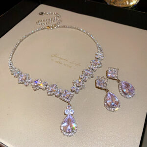 Royal Tear-Drop Zircon Statement Jewelry Set – Elegant Necklace & Earring Parure for Special Occasions