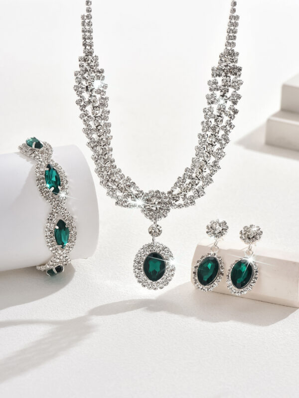 Luxury Emerald Green Teardrop Bridal Jewelry Set – Cubic Zirconia Crystal Necklace, Earrings, Bracelet  for Weddings and Special Occasions